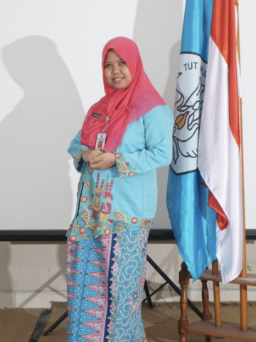 Siti Nur Reki Maesyaroh, S.Pd
